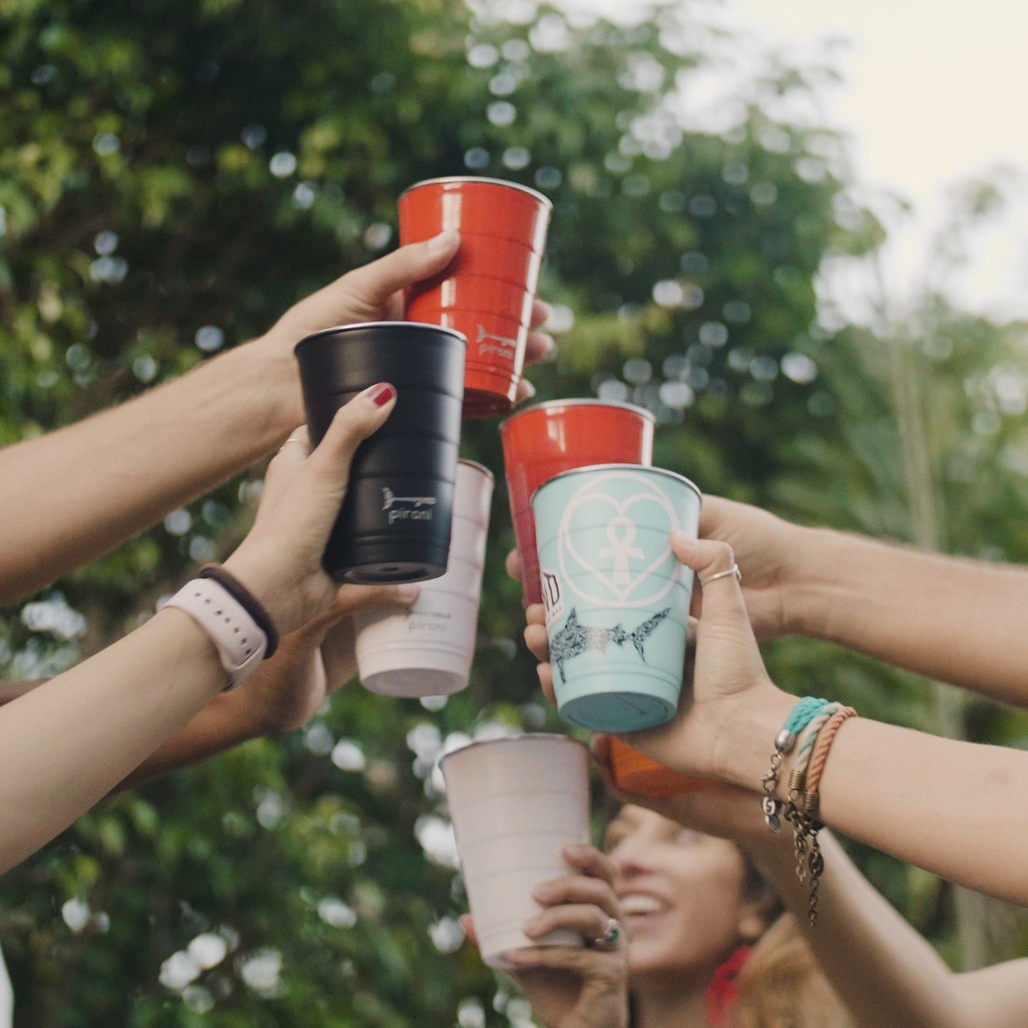 Insulated 16 Oz. Party Tumbler - A Pack of 14 Cups
